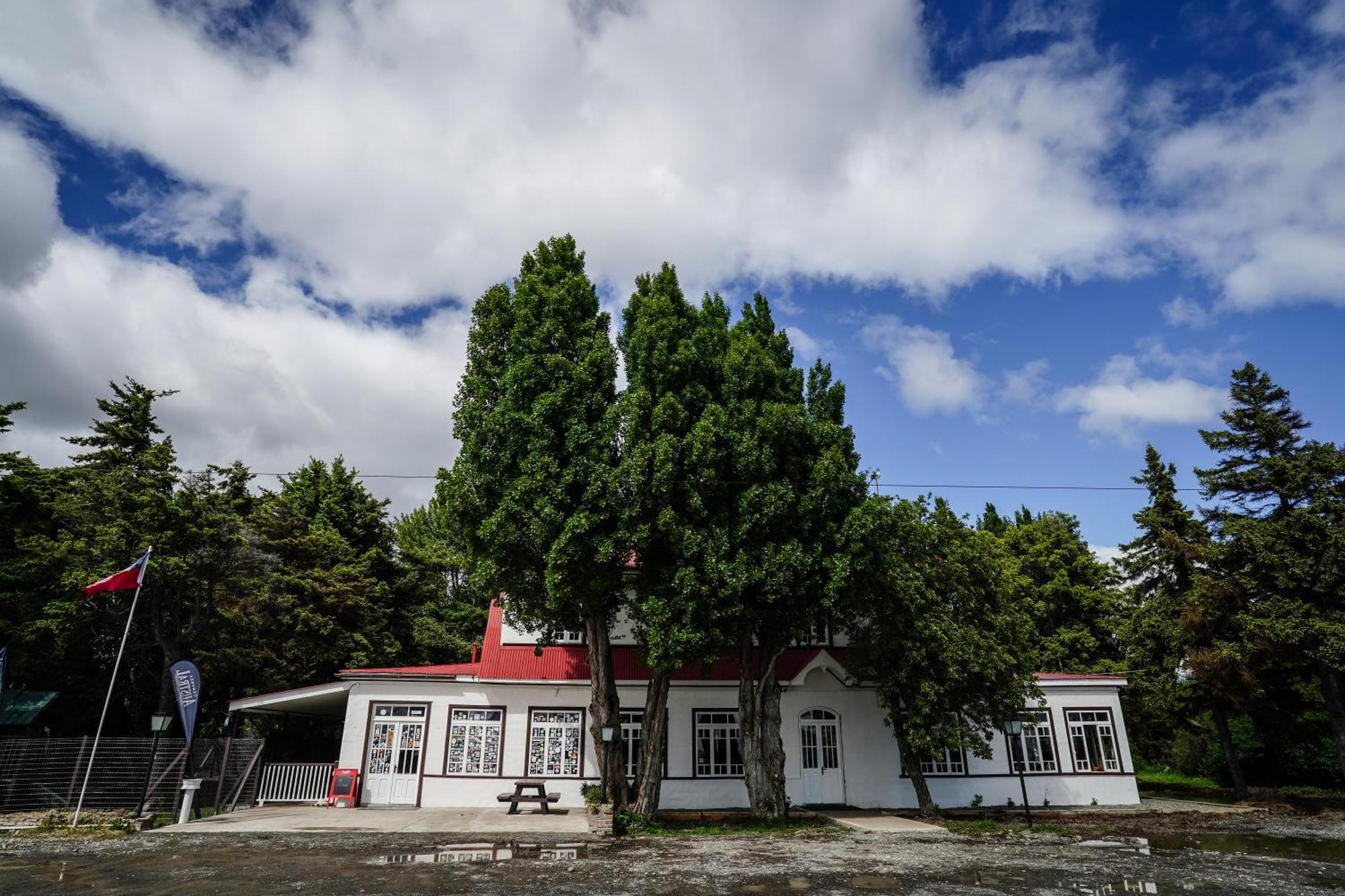 Hotel Rio Rubens Puerto Natales Buitenkant foto